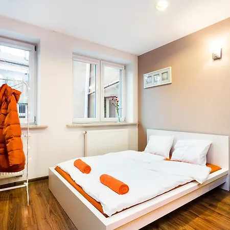 Apartment Live Like Locals: Market Square X Jewish District *
