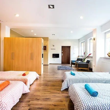 Apartment Live Like Locals: Market Square X Jewish District *