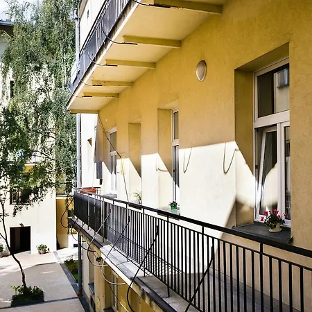 Live Like Locals: Market Square X Jewish District * Cracovia